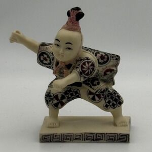 Japanese Karako Boy Figurine Martial Arts Pose Kimono Pattern Resin Statue 5"